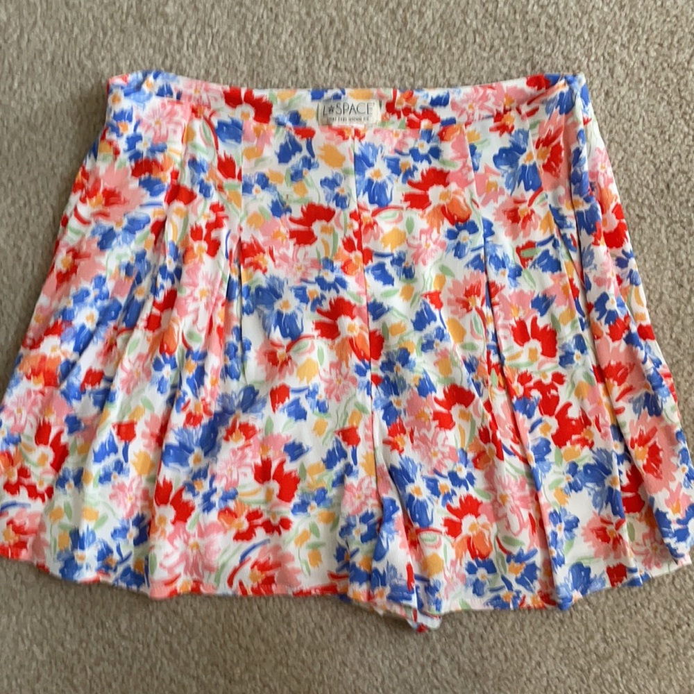 L Space Two Piece Set. Includes Both Top And Bott… - image 6